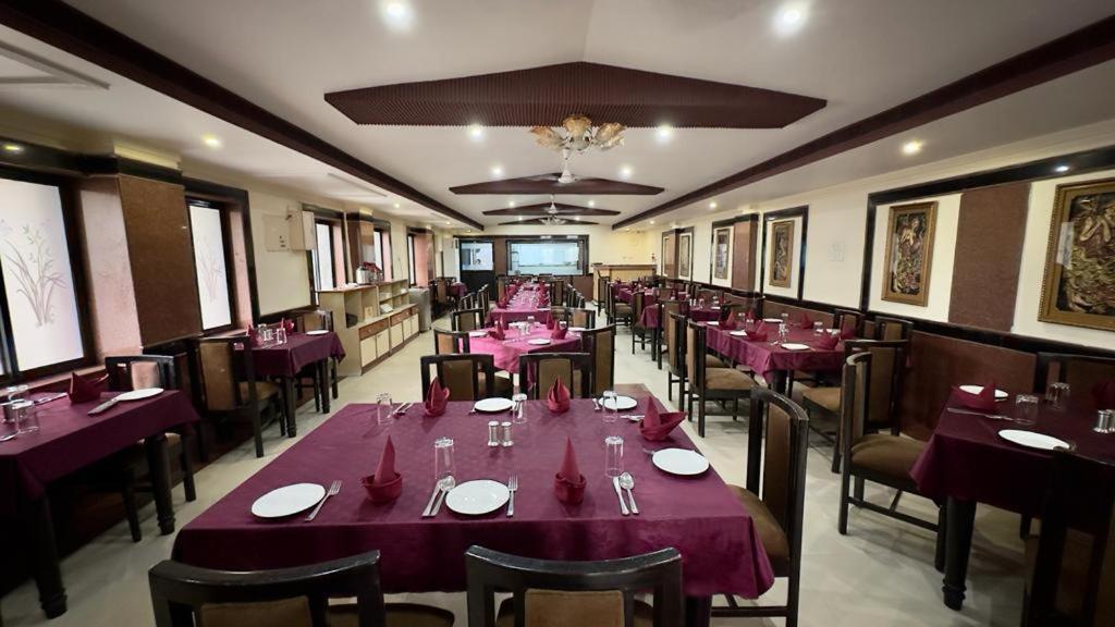 Hotel Sriyash Regency Bhāgalpur Eksteriør bilde