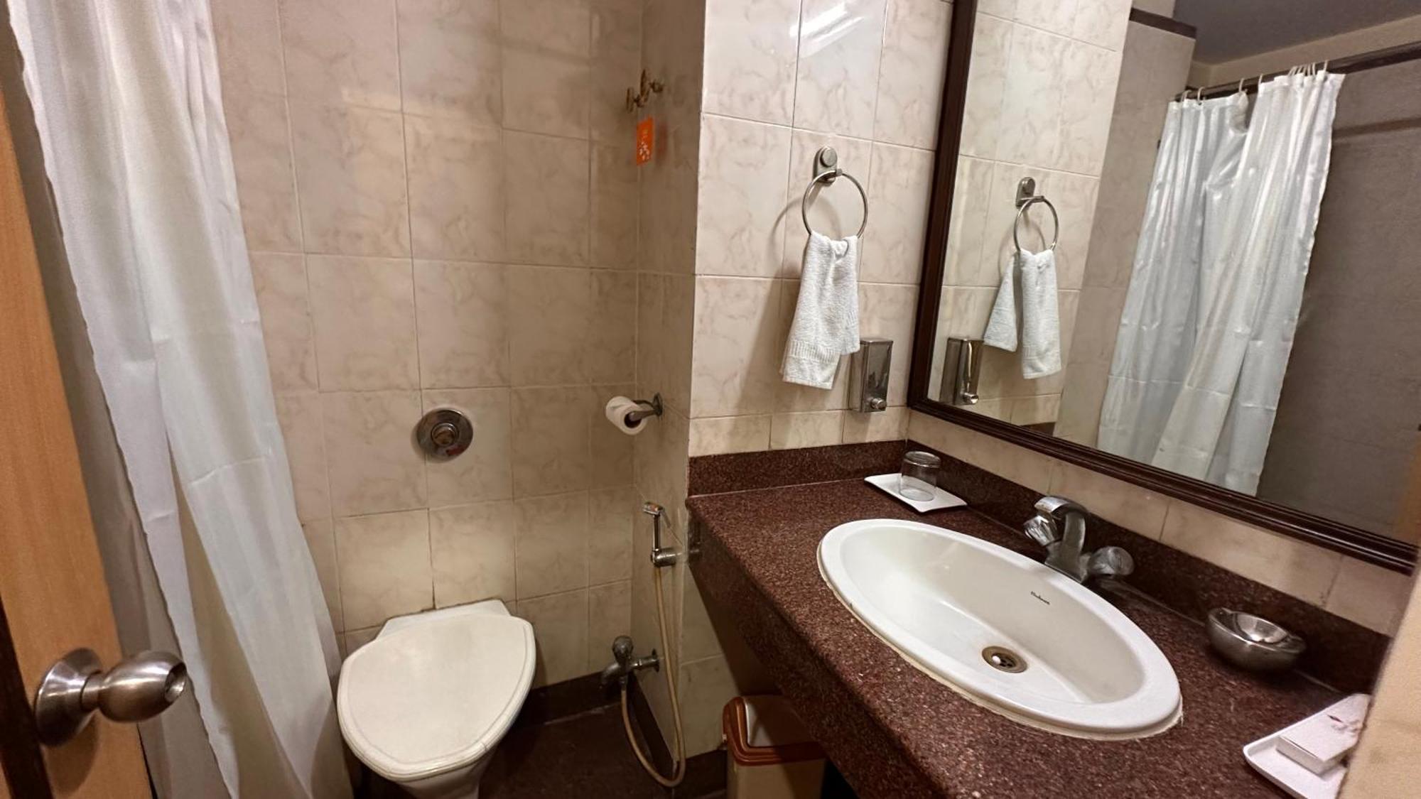 Hotel Sriyash Regency Bhāgalpur Eksteriør bilde